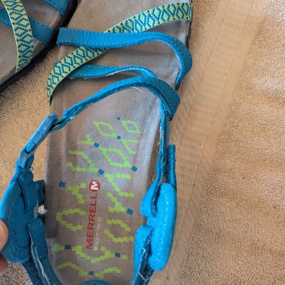 Merrell Women's Blue and Green Sandals - Picture 5 of 5